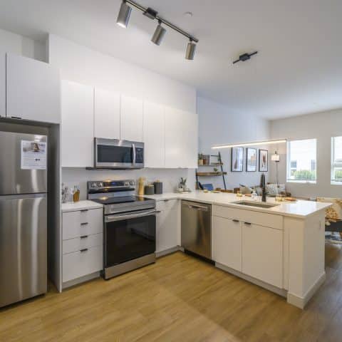 Apartment Specials at Crosby Hill Limited Time Offer: 1 Month free - Crosby Hill Apartments kitchen